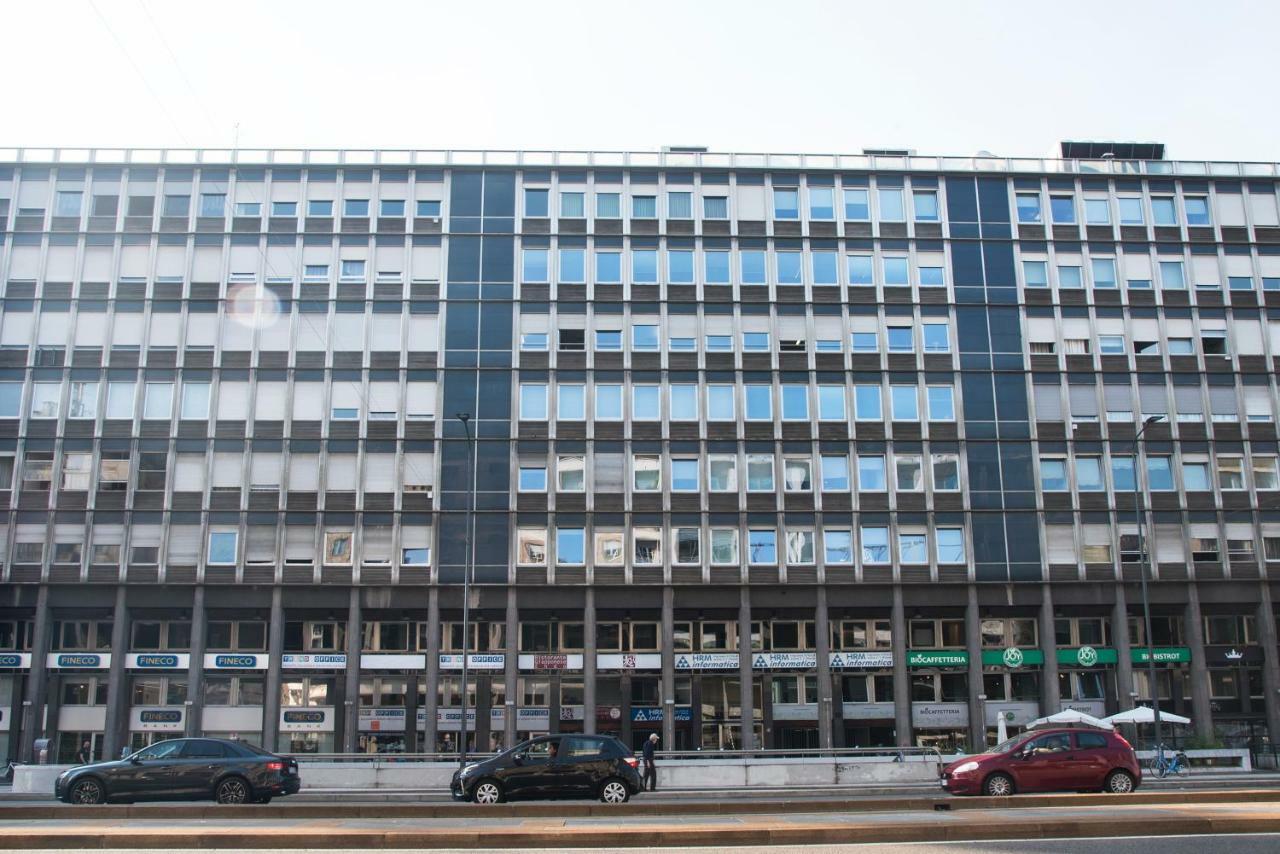 Youhosty - Pisani Big 13 Milánó Kültér fotó