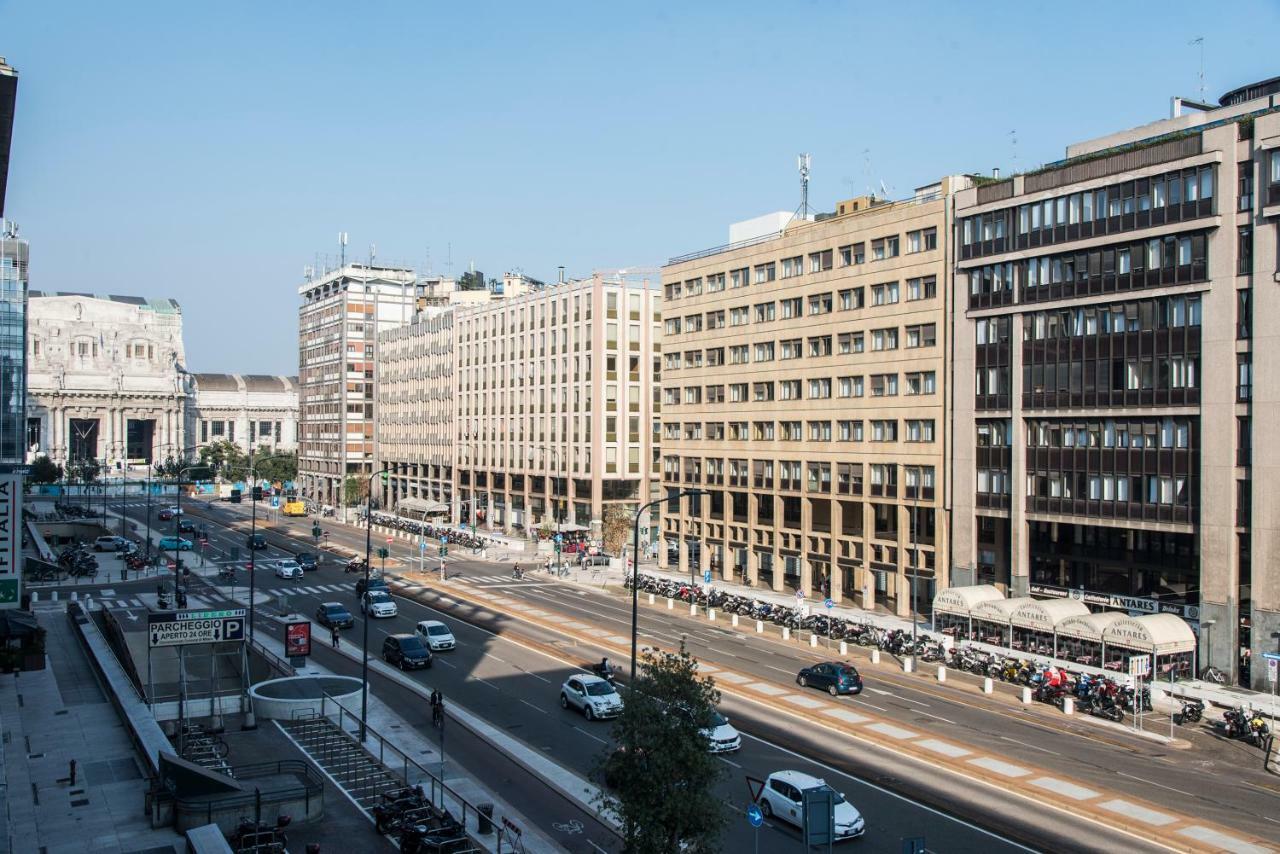 Youhosty - Pisani Big 13 Milánó Kültér fotó